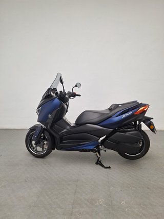 Yamaha Xmax 300