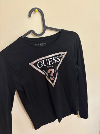 Camiseta Guess Negra Manga Larga