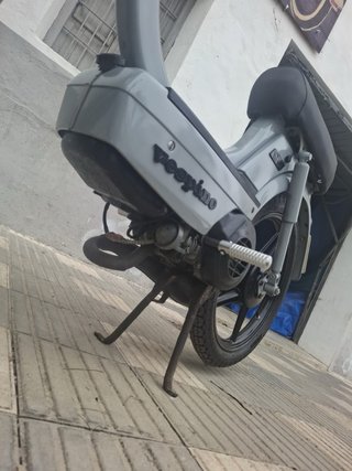 Vespino gris - 175508 km