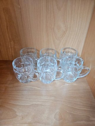 6 jarras de cristal pequeñas