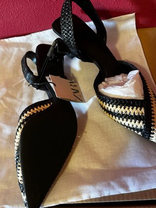 Zapatos Zara sin estrenar