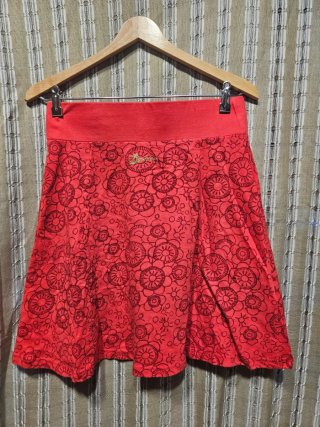 Dos Faldas Desigual Talla M