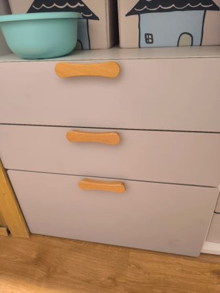 Cómoda cambiador Smastad IKEA. URGE VENTA