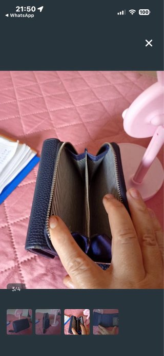 Cartera de piel morada/azul