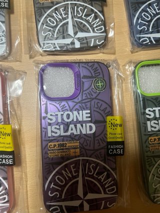 Fundas Stone Island iPhone 15 (Varias Colores)