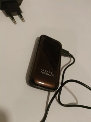 Telefono mobile Alcatel Onetouch Retro