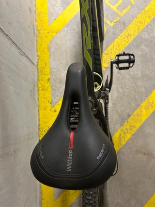 Bicicleta de Montaña Negra y Verde