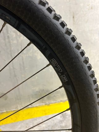 Bicicleta de Montaña Negra y Verde