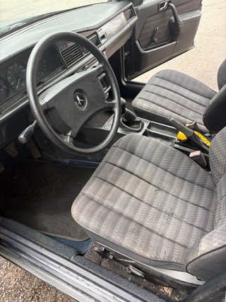 Mercedes-Benz 190 D 2.5 1986