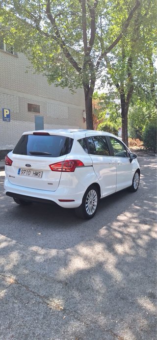 Ford B-MAX 2012