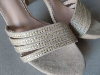 Sandalias tacón beige talla 41