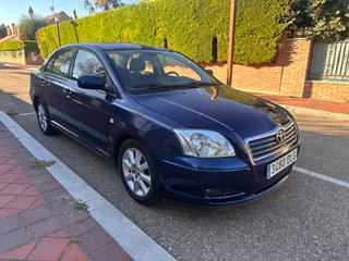 TOYOTA AVENSIS- FUNCIONA TODO,CON ITV Y ETIQUETA¡¡