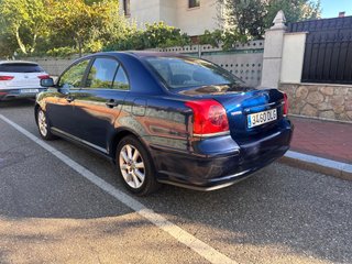 TOYOTA AVENSIS- FUNCIONA TODO,CON ITV Y ETIQUETA¡¡