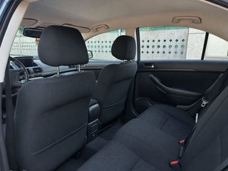 TOYOTA AVENSIS- FUNCIONA TODO,CON ITV Y ETIQUETA¡¡