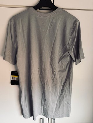 Camiseta Jordan Gris Logo Jumpman