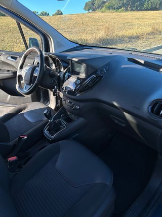 Ford Tourneo 2022