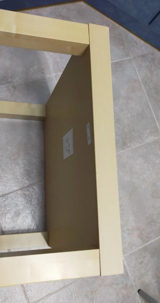 Mesa baja de madera Ikea