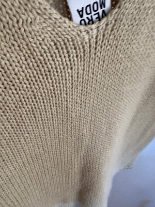 Top de tirantes de punto beige