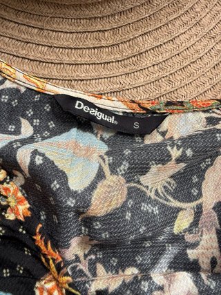 Blusa Desigual Sumatra Talla S