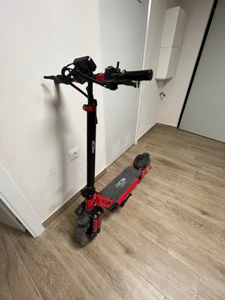 Patinete Eléctrico RCB TECH Rojo tiene 730