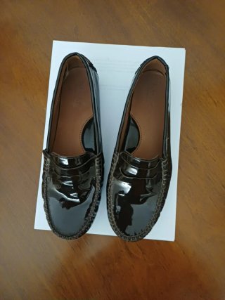 Mocasines charol Oca-Loca marrones