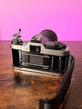 Canon AE-1 Program + Tokina 28-200mm