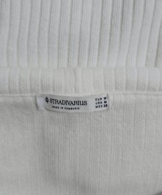 Top off shoulder blanco