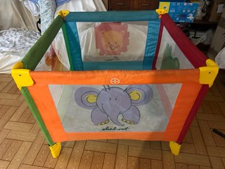 Parque infantil hexagonal