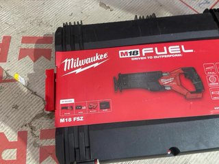 Sierra sable M18 FSZ Milwaukee