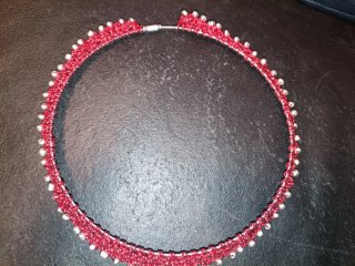 Collar hecho a mano