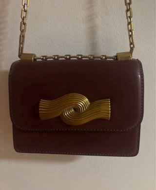 Bolso Granate Cadena Dorada