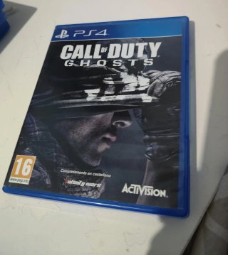 Consola PlayStation 4 Negra + 5 Juegos + Mando