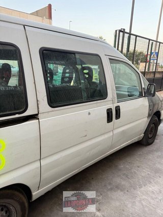 PUERTA LATERAL CORREDERA DERECHA Peugeot Expert Combi (1995->2007)