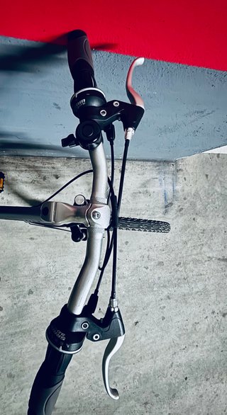 Bicicleta Btwin Gris con Guardabarros
