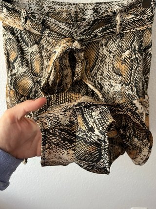 Falda Zara Estampado Serpiente