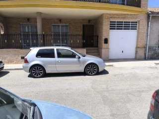 Volkswagen Golf 2000