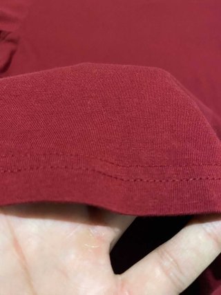 T-shirt Vermelha UP (Universal) Tam. S - Impecável