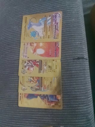 Cartas Pokémon Doradas V, VMAX, G-MAX