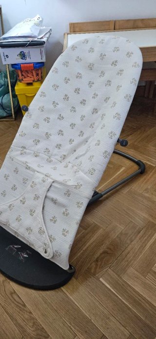 Hamaca Babybjörn gris (No negociable)
