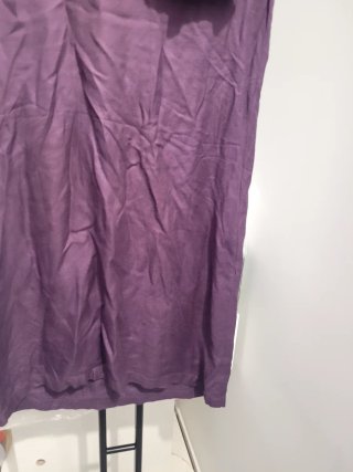 Vestido morado con volantes