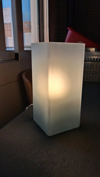 Lámpara Ikea Grönö Vidrio esmerilado Azul