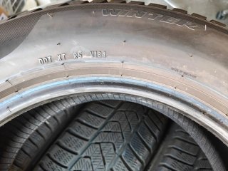 4 Gomme Invernali Pirelli Sottozero 225/60 R18