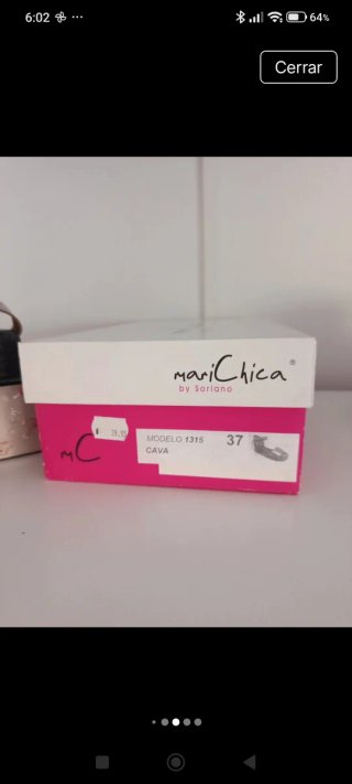 Sandalias MariChica Negro y Gris plata.