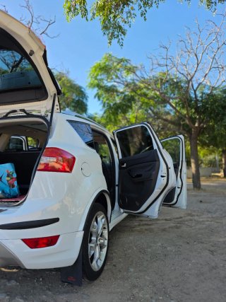 Ford titanium 2011