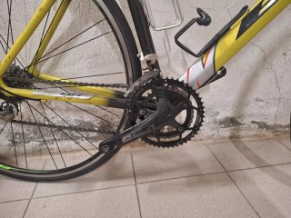 Bicicleta da strada BH