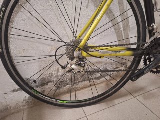 Bicicleta da strada BH