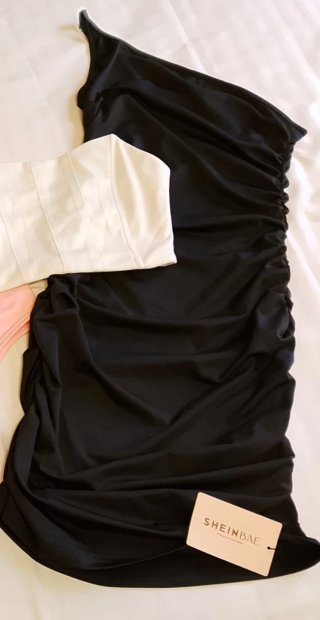 Lote ropa mujer (4 Piezas)