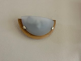 Aplique de pared madera y metal