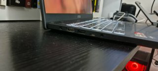 MSI Modern 17 B7M Portátil Negro
