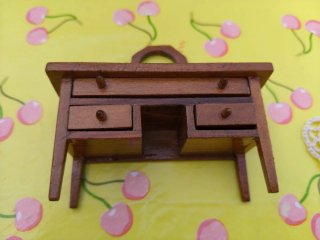 Mobiletto miniatura casa bambole